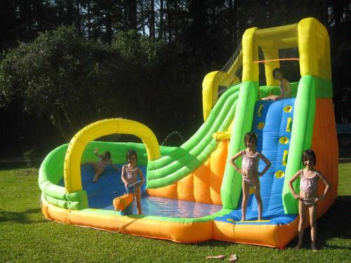 inflatable yard toys